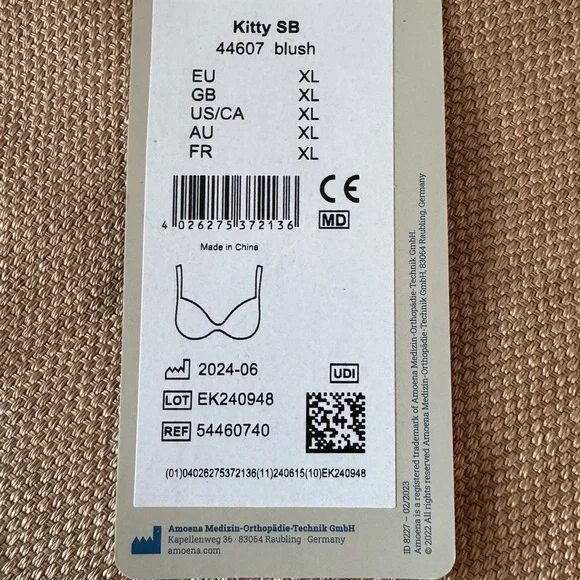 NWOT Amoena Kitty Mastectomy Bra Size XL - Picture 8 of 8